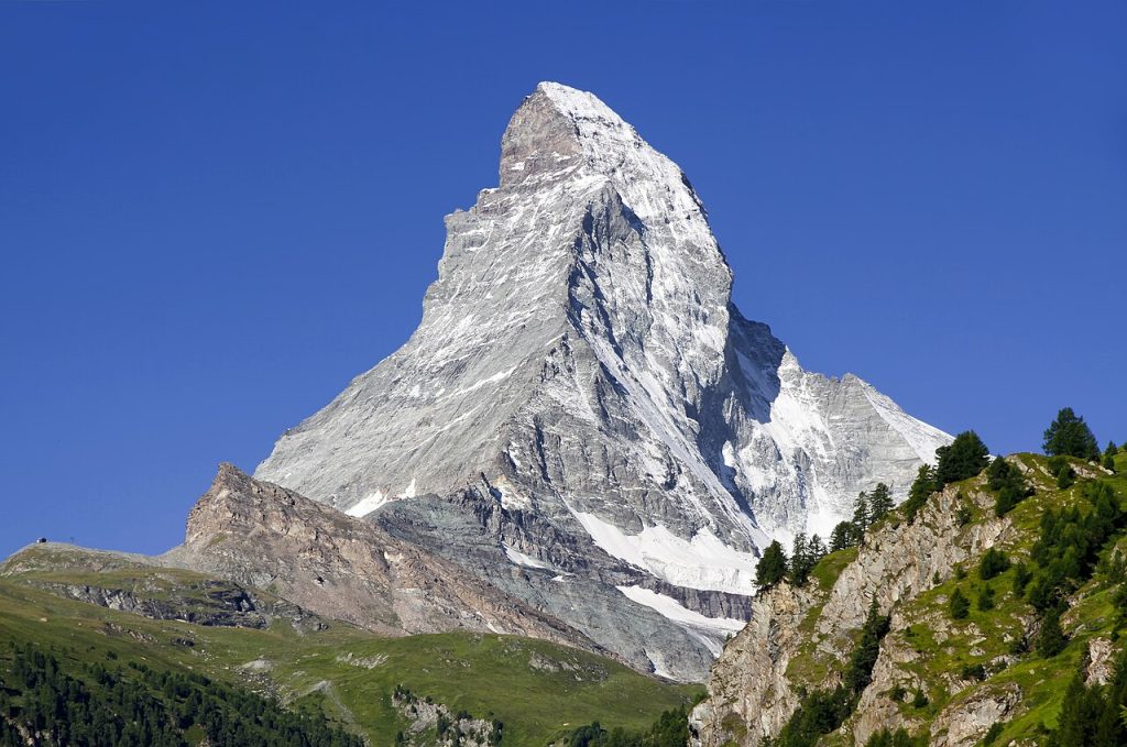Berglandschap in Zwitserland met de Matterhorn
